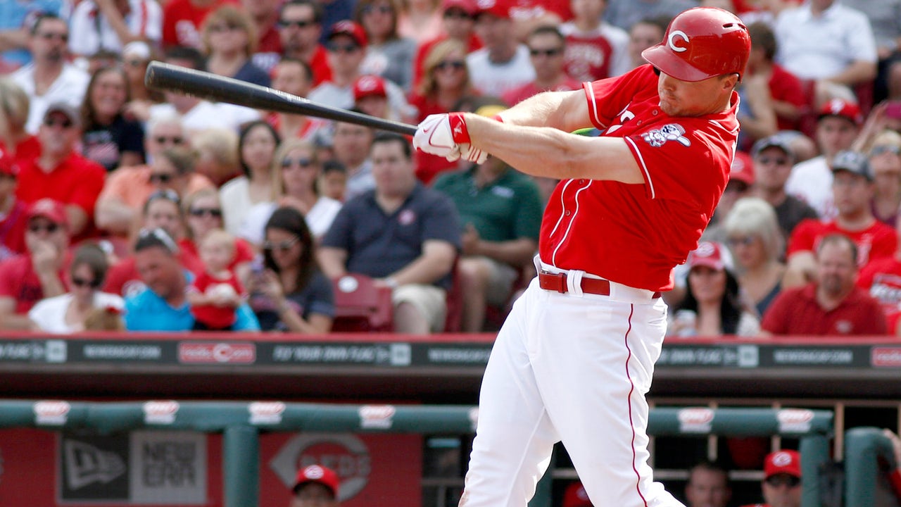 Reds at least considering trading big names, reducing payroll